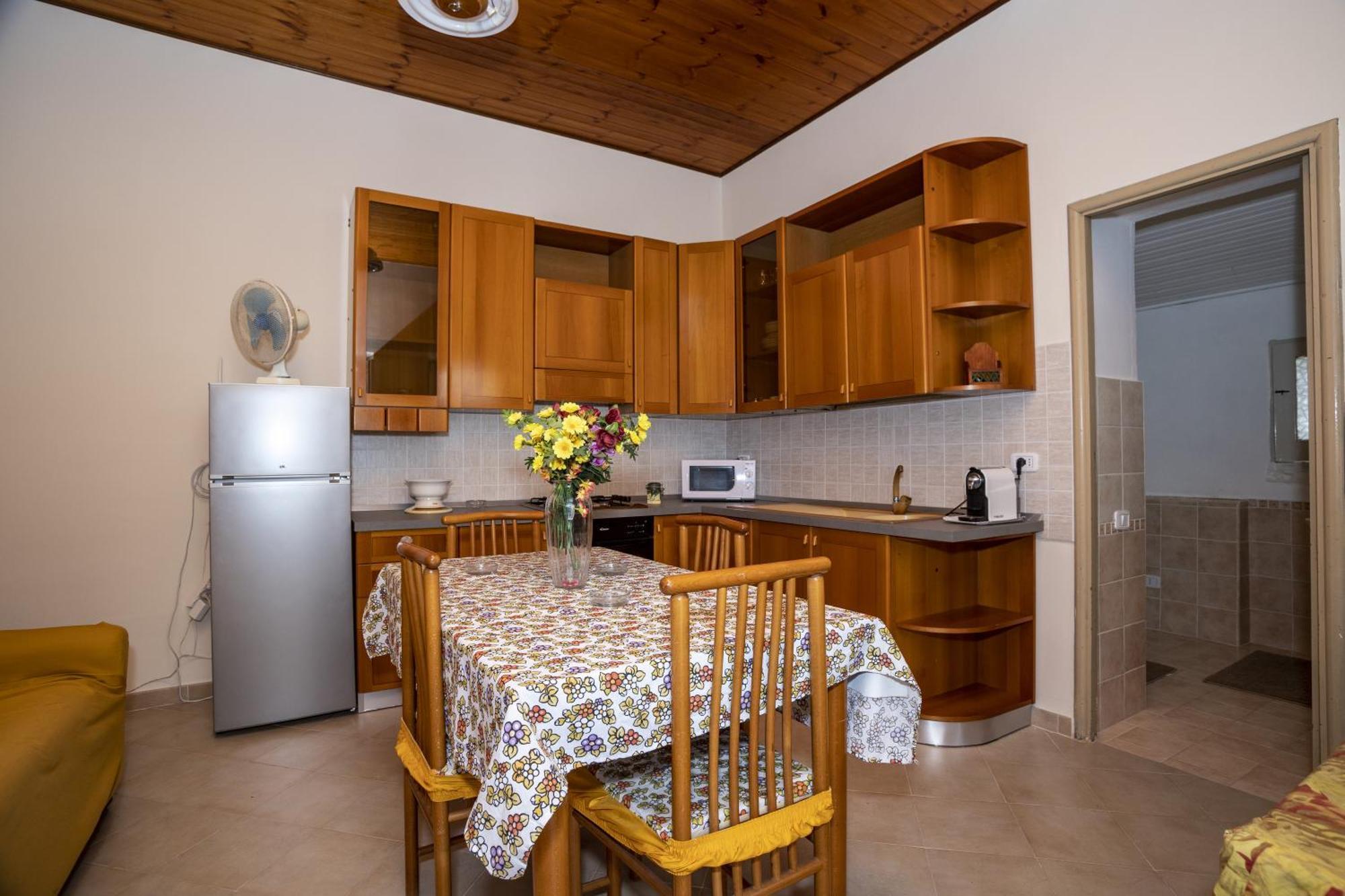 Villa La Casuzza Di Sara Capri Leone Esterno foto